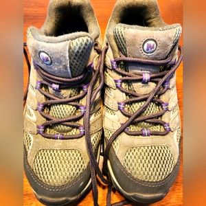Merrell Women's Moab 2 Waterproof Hiking Shoes Size 8.5